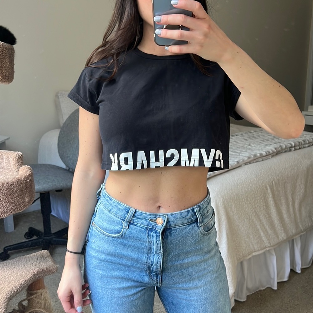 Gymshark cropped tee